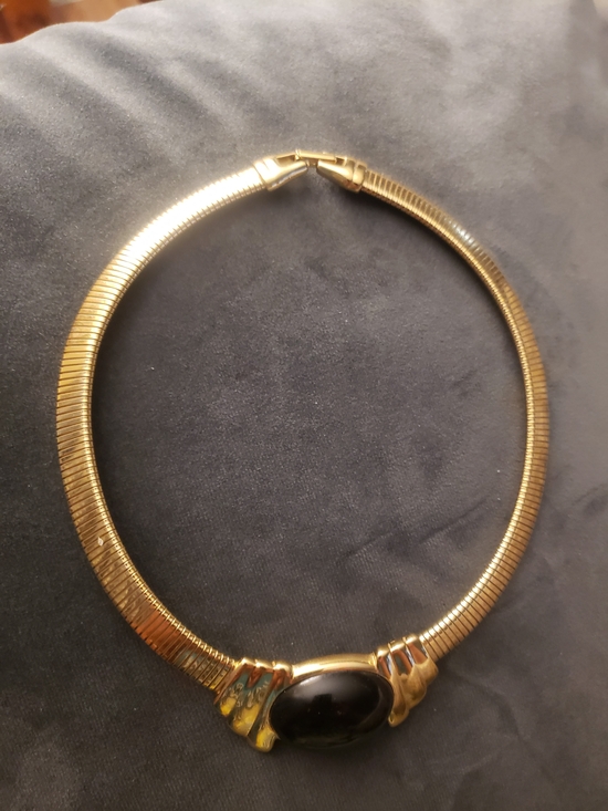 Trifari Jewelry - Trifari Gold-Tone Collar Necklace with Black Cabochon